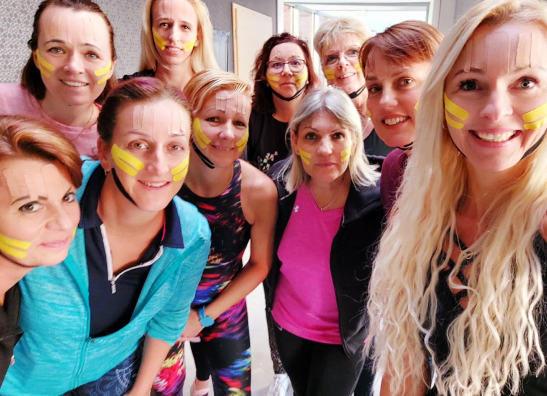 Beautyfitness tábor szépségtapaszolás Tarnay Zsuzsival